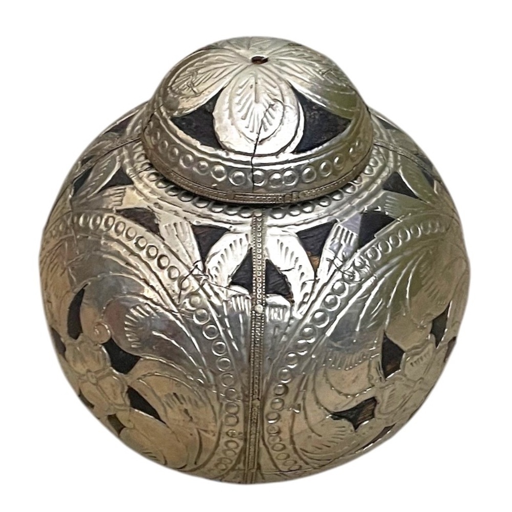 Vintage Indian Wood‎ & White Metal Decorative Storage Lidded Container